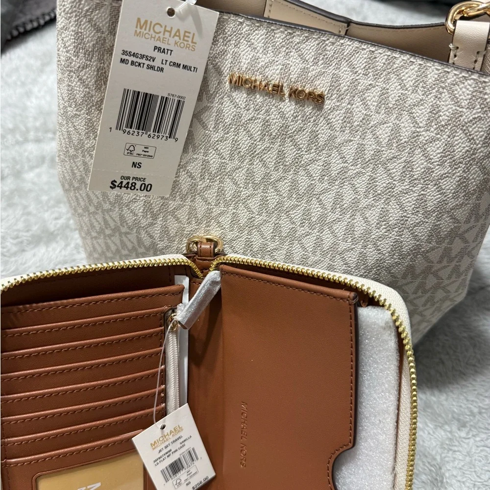 Michael Kors Women's Signature Logo Tote and Zip Wallet Set in Vanilla/Acorn